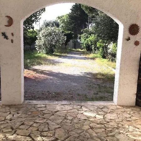 Villetta Lucertolone Nyaraló Vernole