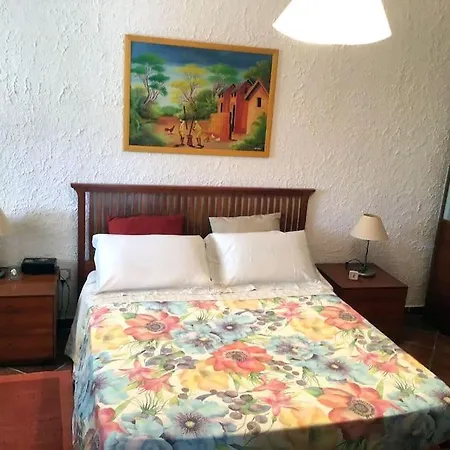 Nyaraló Villetta Lucertolone