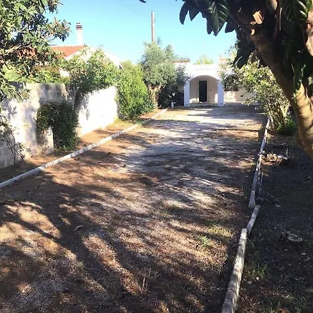 Nyaraló Villetta Lucertolone *