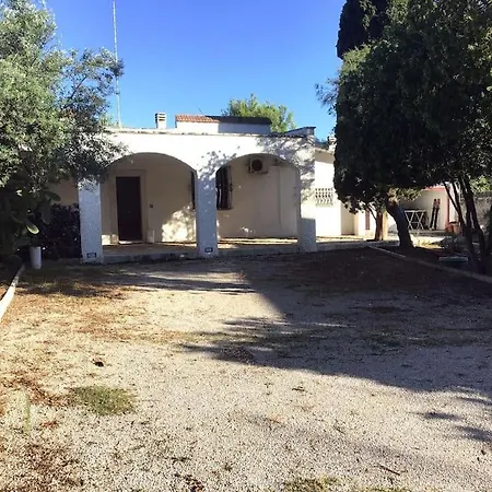 Nyaraló Villetta Lucertolone