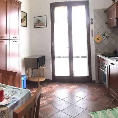 Nyaraló Villetta Lucertolone Vernole