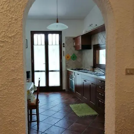 Nyaraló Villetta Lucertolone Vernole