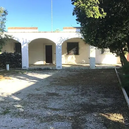Villetta Lucertolone Nyaraló Vernole